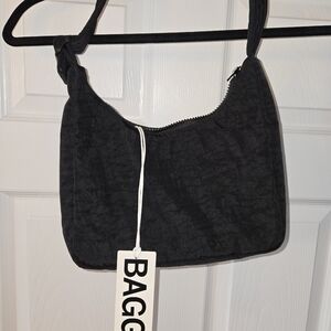 Baggu Mini Shoulder Bag In Black